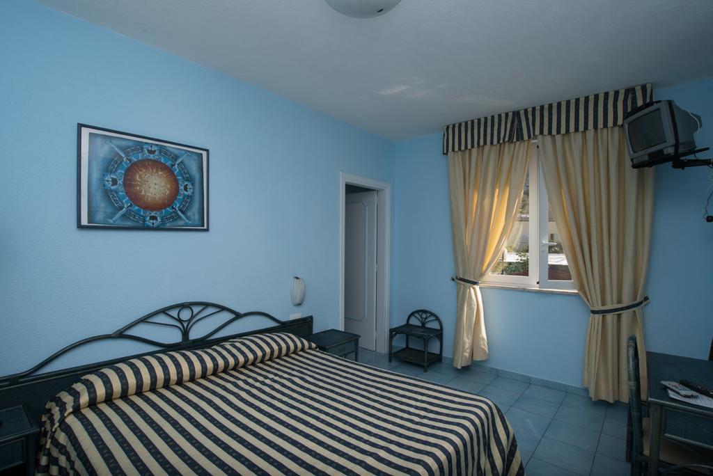 Hotel Il Nespolo Casamicciola Terme Zewnętrze zdjęcie